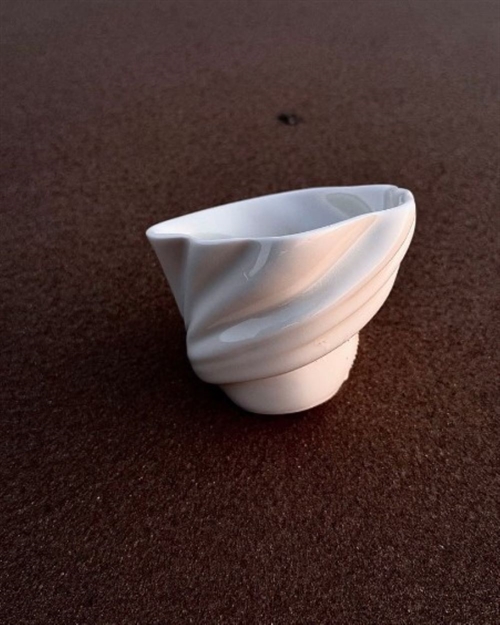 STUDIO AARHUS SVANEKOPPEN BLANK HVID